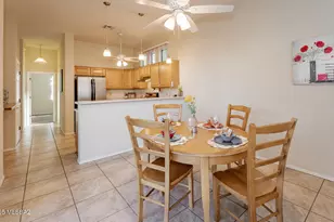 948 W Ashworth Rd, Green Valley, AZ 85614 - Photo 13