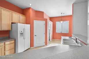 2171 N Avenida del Polen, Green Valley, AZ 85614 - Photo 13