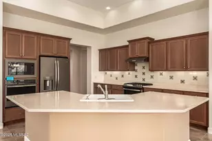 566 N Ramos Ln, Green Valley, AZ 85614 - Photo 13