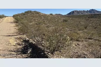 186 Camino Chimeneas #24, Tubac, AZ 85646 - Photo 21