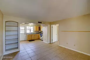 135 S Paseo Quinta, Green Valley, AZ 85614 - Photo 1