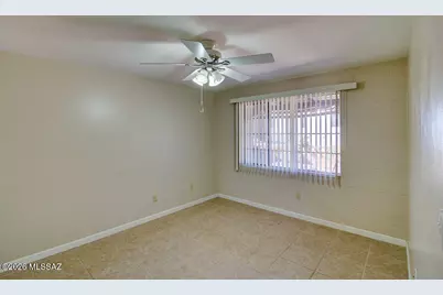 135 S Paseo Quinta #C, Green Valley, AZ 85614 - Photo 9