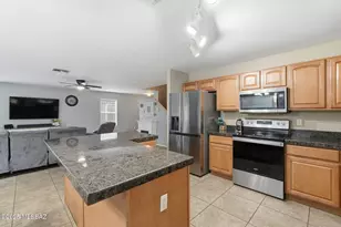 12902 N Pocatella Dr, Marana, AZ 85653 - Photo 11