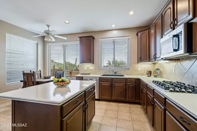 7452 E Ridge Point Road, Tucson, AZ 85750 - Photo 13