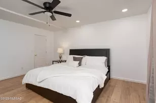 285 S Kolb Rd, Tucson, AZ 85710 - Photo 23