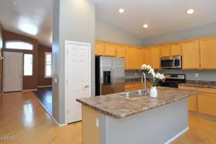 5553 W Carriage Dr, Tucson, AZ 85742 - Photo 9