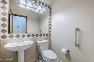 4318 N Sunset Cliff Dr, Tucson, AZ 85750 - Photo 19