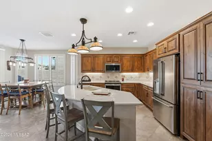 2371 E Skywalker Way, Green Valley, AZ 85614 - Photo 15