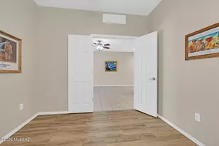 1007 E Mt Shibell Dr, Sahuarita, AZ 85629 - Photo 19