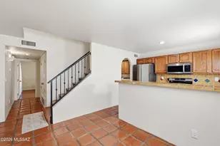 10482 E Wayne Moody Ln, Tucson, AZ 85747 - Photo 11
