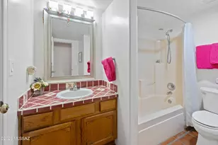 10482 E Wayne Moody Ln, Tucson, AZ 85747 - Photo 21