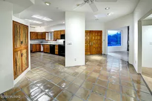 972 N Rancho Del Jefe Loop, Tucson, AZ 85748 - Photo 9