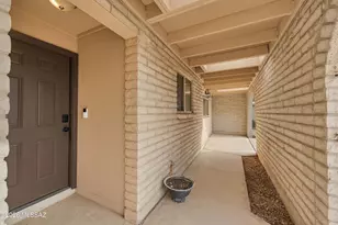 2572 W Calle Genova, Tucson, AZ 85745 - Photo 3