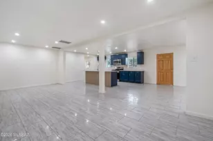 918 N Columbus Blvd, Tucson, AZ 85711 - Photo 9