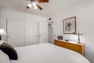 1306 W Camino Lucientes, Green Valley, AZ 85622 - Photo 21