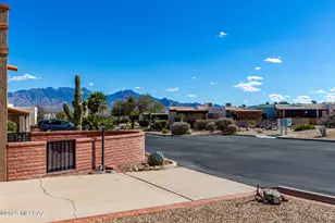 1306 W Camino Lucientes, Green Valley, AZ 85622 - Photo 3