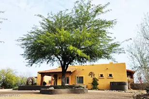 950 W Placita El Cueto, Green Valley, AZ 85622 - Photo 11