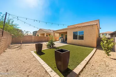 7485 S Via Rancho La Costa, Tucson, AZ 85756 - Photo 1