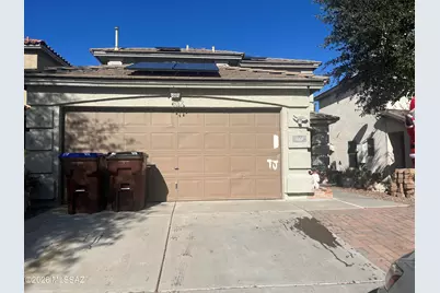 660 W Desert Blossom Drive, Green Valley, AZ 85614 - Photo 1