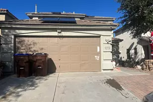 660 W Desert Blossom Dr, Green Valley, AZ 85614 - Photo 1