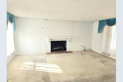 8243 E Rawhide Trail, Tucson, AZ 85750 - Photo 9