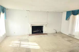 8243 E Rawhide Trl, Tucson, AZ 85750 - Photo 9