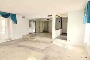 8243 E Rawhide Trl, Tucson, AZ 85750 - Photo 11