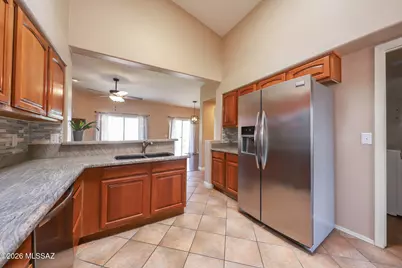 152 N Fenceline Drive, Tucson, AZ 85748 - Photo 15