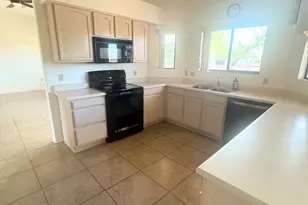 1434 W Hidden Crest Ct, Green Valley, AZ 85622 - Photo 31