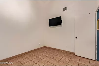 7992 S Lennox Lane, Tucson, AZ 85747 - Photo 27