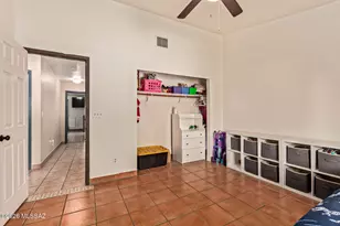 7992 S Lennox Ln, Tucson, AZ 85747 - Photo 21