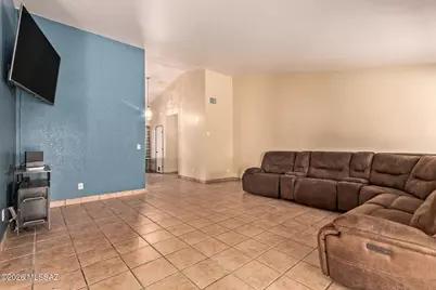 7992 S Lennox Lane, Tucson, AZ 85747 - Photo 5