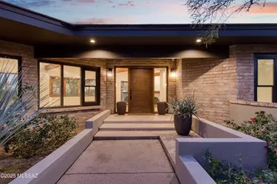 4740 N Hacienda Del Sol Road, Tucson, AZ 85718 - Photo 1