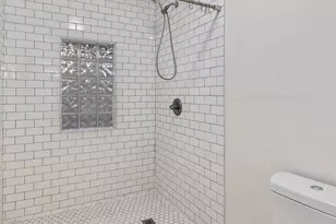 933 N Columbus Blvd, Tucson, AZ 85711 - Photo 23
