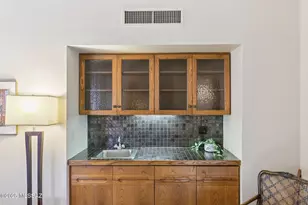 3710 N River Canyon Rd, Tucson, AZ 85750 - Photo 9