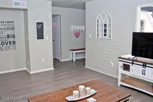 8450 E Old Spanish Trail, Tucson, AZ 85710 - Photo 9