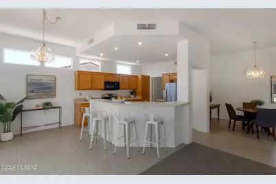 2065 E Bighorn Mountain Drive, Oro Valley, AZ 85755 - Photo 11