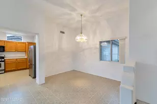 2065 E Bighorn Mountain Dr, Oro Valley, AZ 85755 - Photo 15