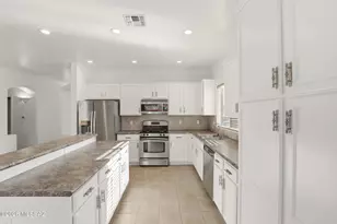 13885 E Camino Costa Teguise, Vail, AZ 85641 - Photo 7