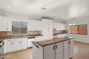 13885 E Camino Costa Teguise, Vail, AZ 85641 - Photo 9