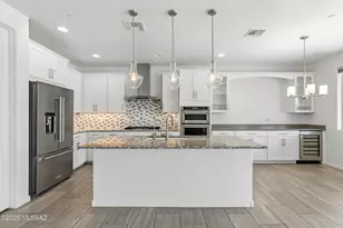 10198 E Boulder Hop Trl, Tucson, AZ 85747 - Photo 13