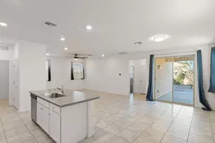 7996 S Golden Bell Dr, Tucson, AZ 85747 - Photo 11