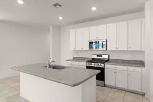 7996 S Golden Bell Dr, Tucson, AZ 85747 - Photo 13