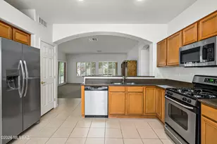 941 N Desert Deer Pass, Green Valley, AZ 85614 - Photo 13