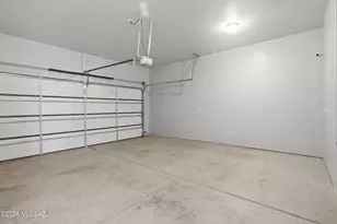 173 E Stone Ct, Tucson, AZ 85705 - Photo 27