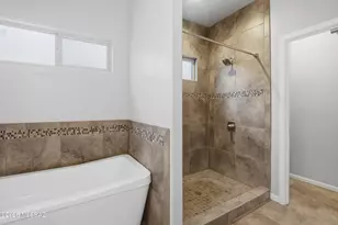 173 E Stone Ct, Tucson, AZ 85705 - Photo 15