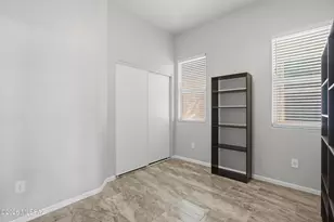 173 E Stone Ct, Tucson, AZ 85705 - Photo 17