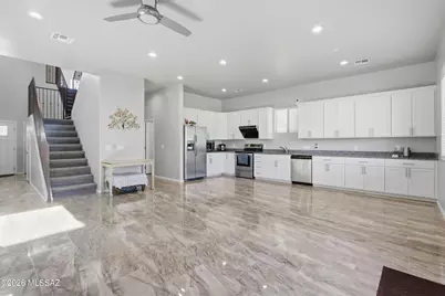 173 E Stone Court, Tucson, AZ 85705 - Photo 3