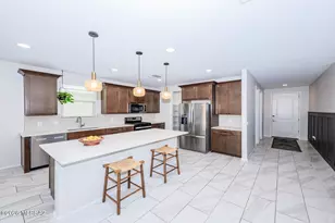 9750 E Miller Peak Trl, Tucson, AZ 85747 - Photo 17