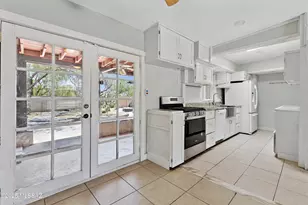 4740 E Melissa St, Tucson, AZ 85711 - Photo 9